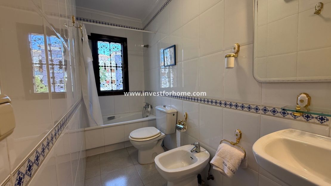 Verkoop - Villa - Orihuela Costa - Inland