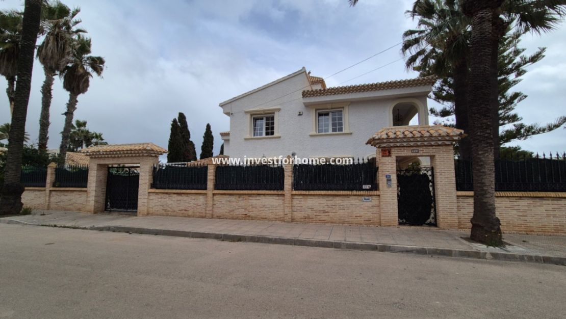 Verkoop - Villa - Orihuela Costa - Inland