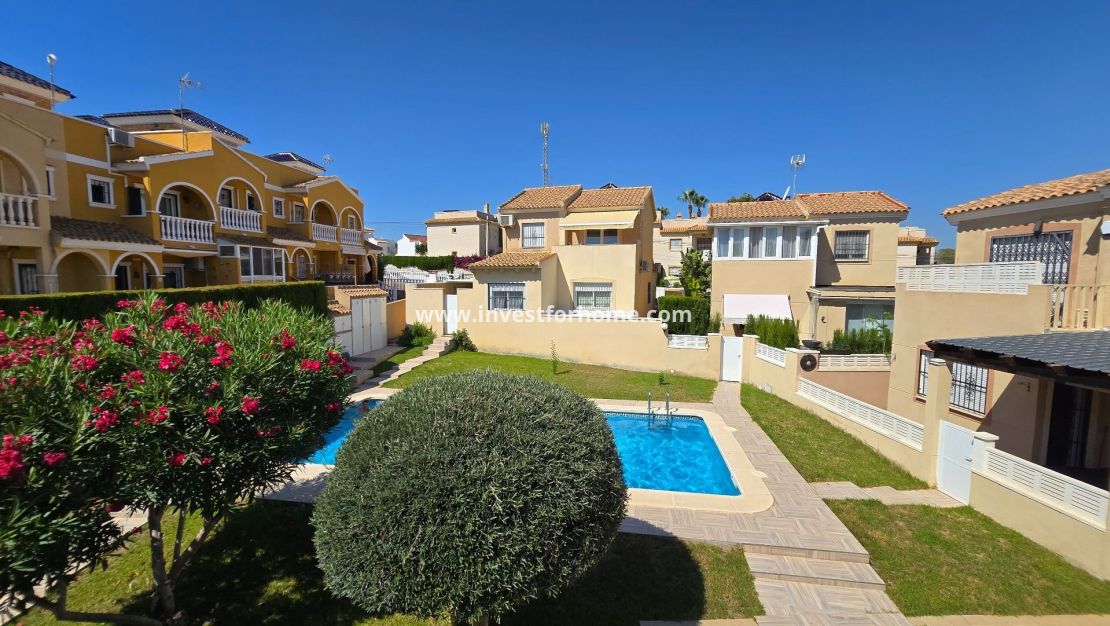Verkoop - Villa - Orihuela Costa - Inland