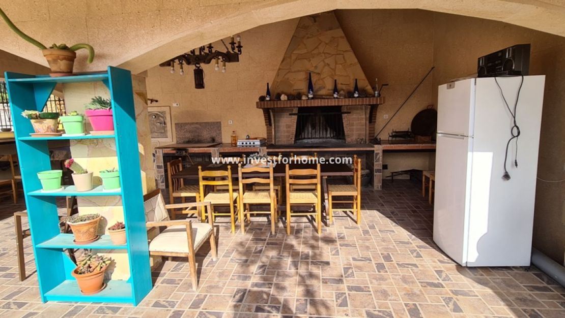 Verkoop - Villa - Orihuela Costa - Inland