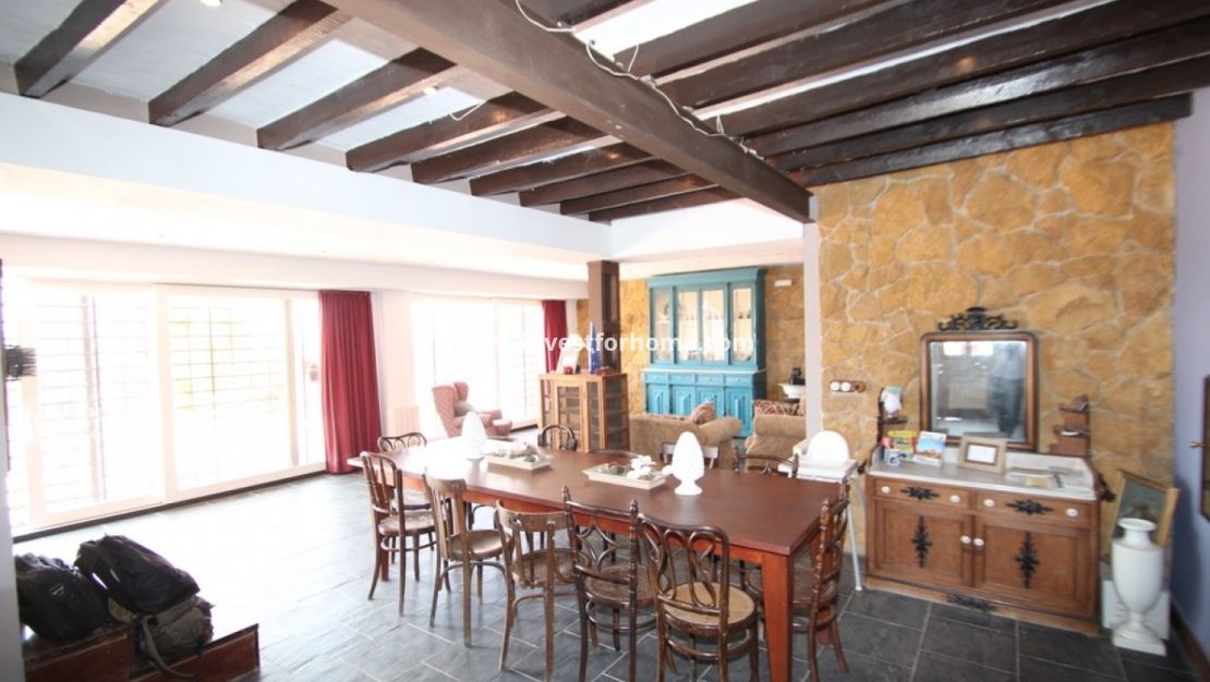 Verkoop - Villa - Orihuela Costa - Inland