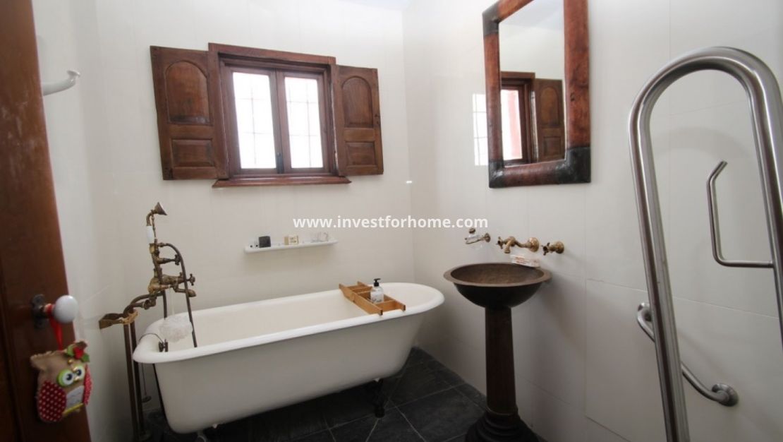 Verkoop - Villa - Orihuela Costa - Inland