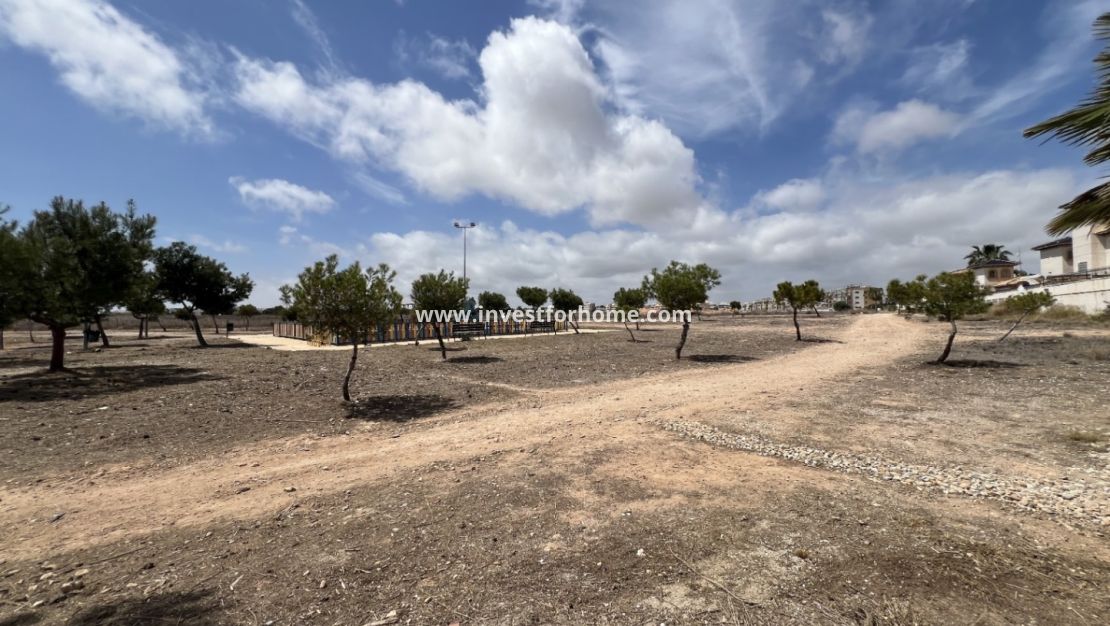 Verkoop - Villa - Orihuela Costa - Inland