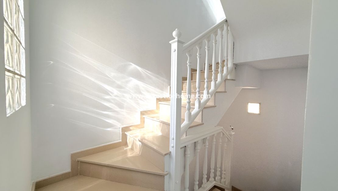 Verkoop - Villa - Orihuela Costa - Inland