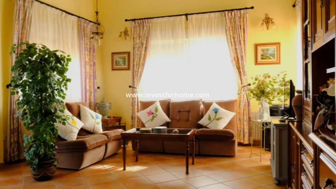 Verkoop - Villa - Orihuela Costa - Inland