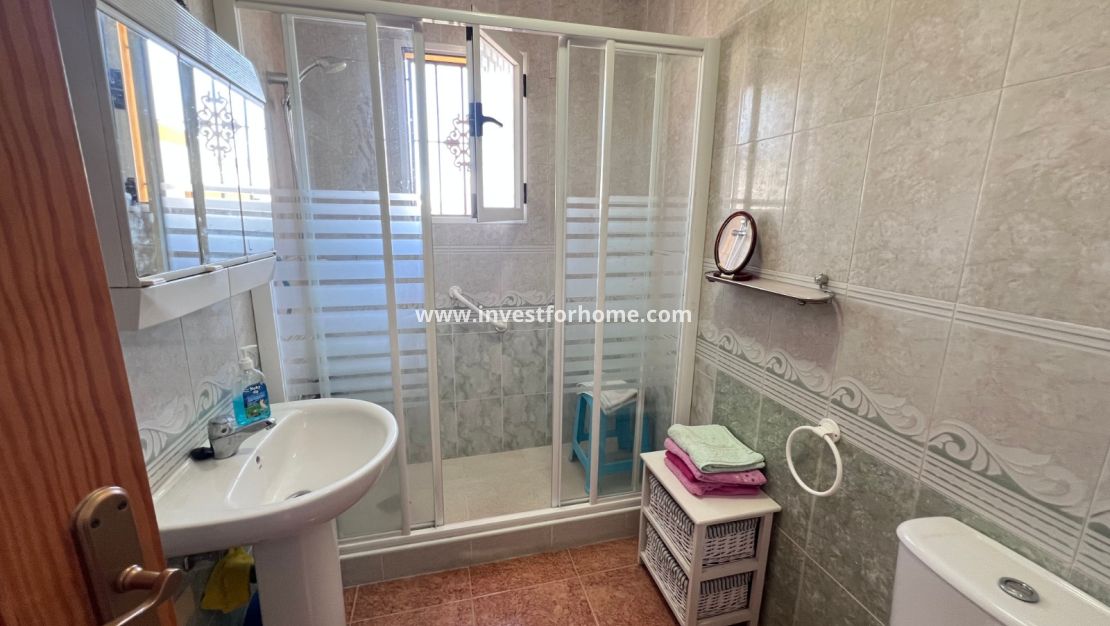 Verkoop - Villa - Orihuela Costa - Inland