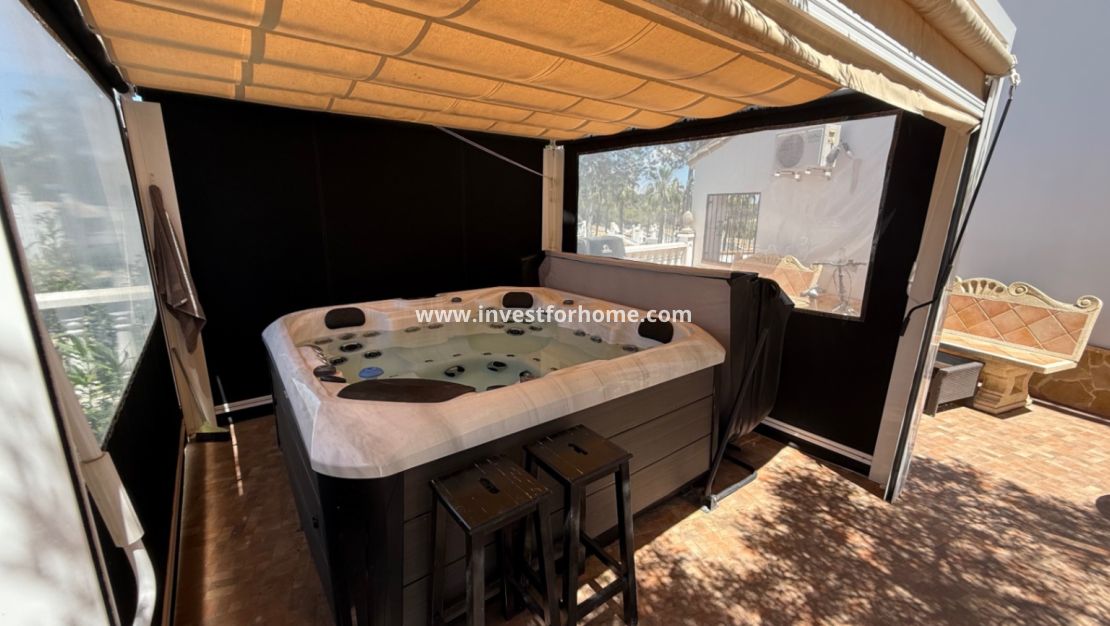 Verkoop - Villa - Orihuela Costa - Inland