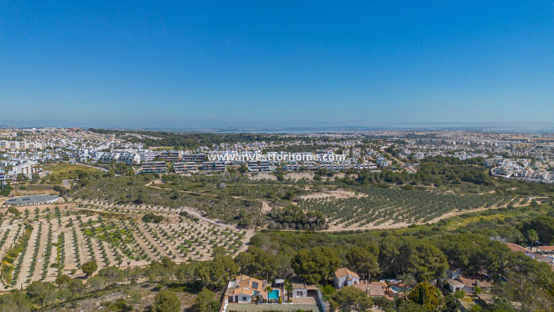 Verkoop - Villa - Orihuela Costa - Inland