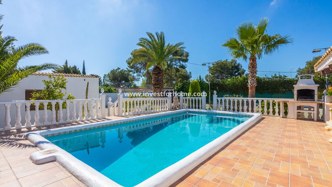 Verkoop - Villa - Orihuela Costa - Inland