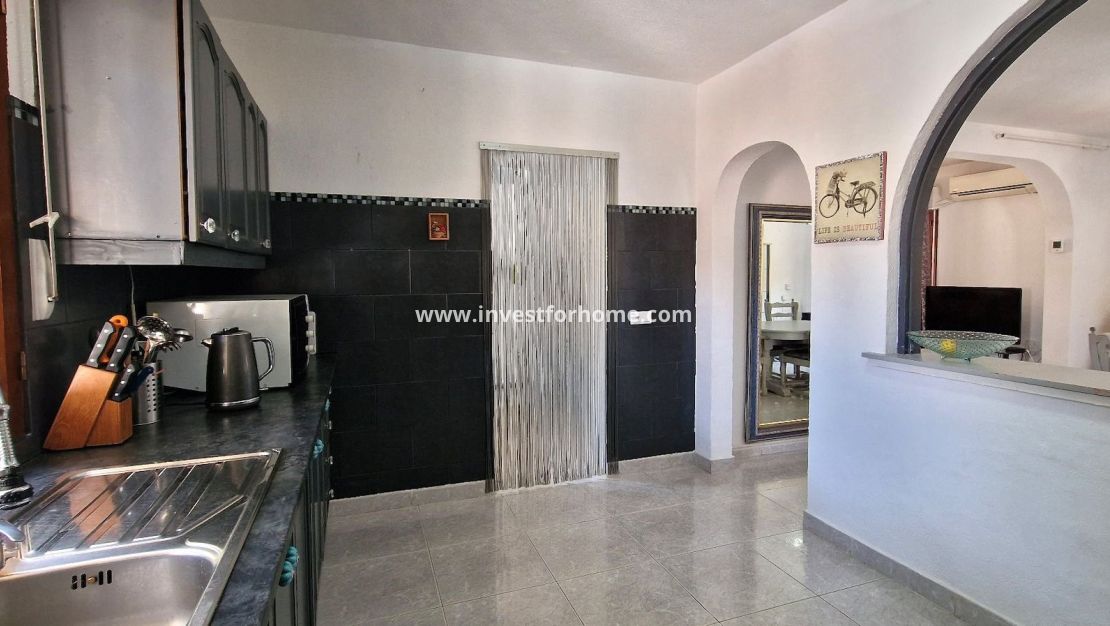 Verkoop - Villa - Orihuela Costa - Inland