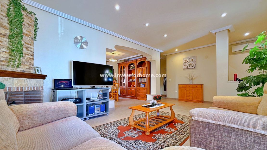 Verkoop - Villa - Orihuela Costa - Inland