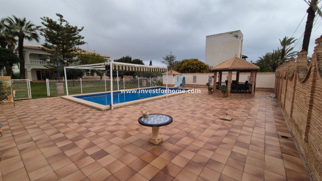 Verkoop - Villa - Orihuela Costa - Inland