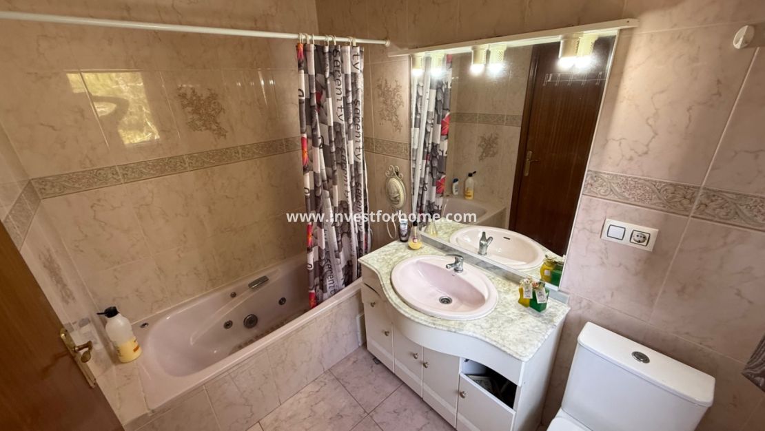 Verkoop - Villa - Orihuela Costa - Inland