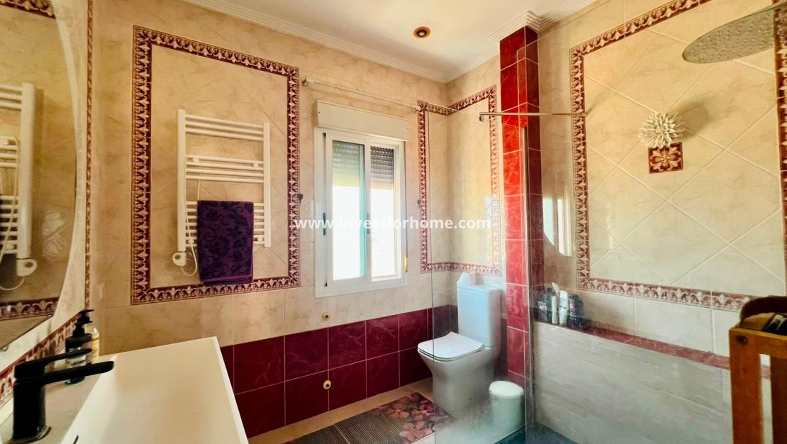 Verkoop - Villa - Orihuela Costa - Inland