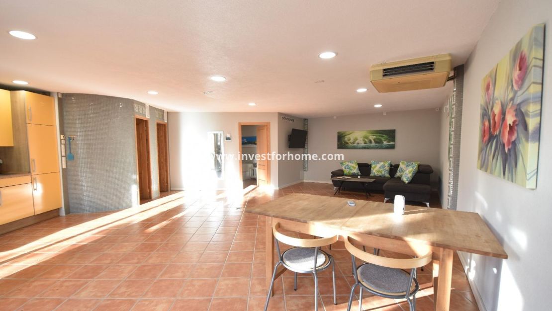 Verkoop - Villa - Orihuela Costa - La Zenia