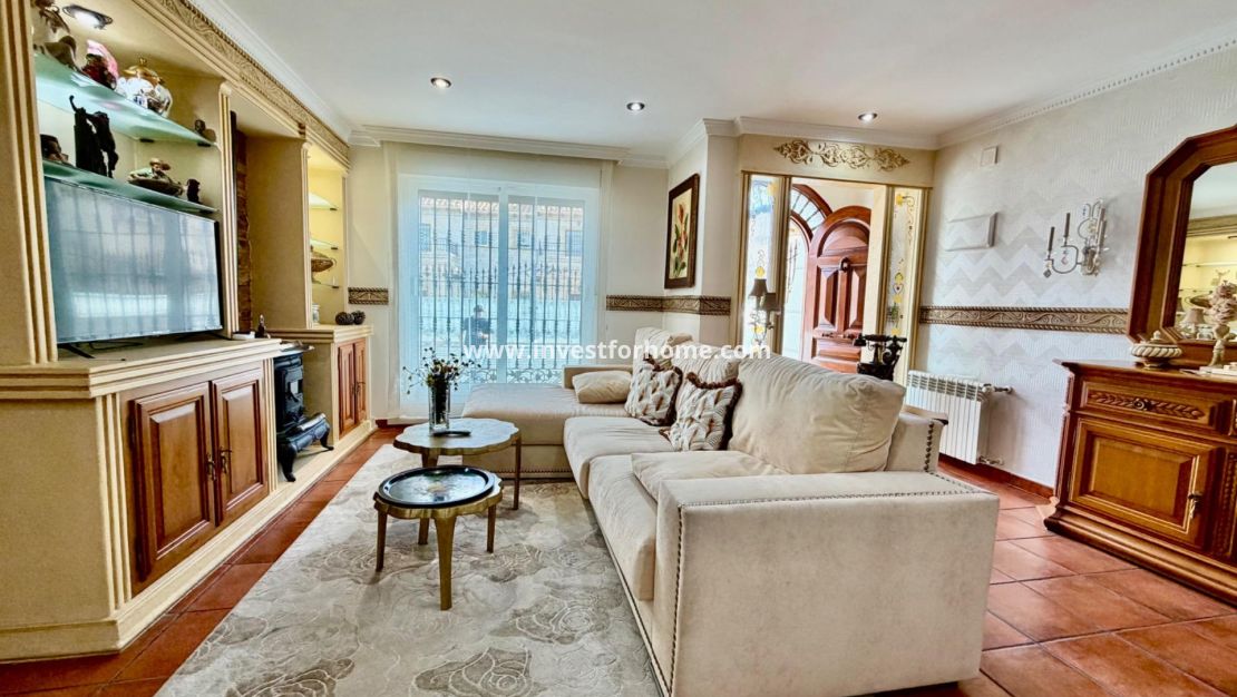 Verkoop - Villa - Orihuela Costa - La Zenia