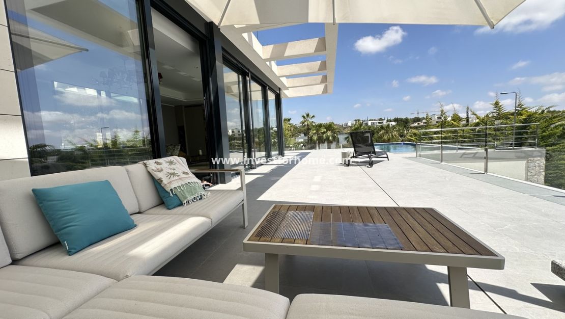 Verkoop - Villa - Orihuela Costa - Las Colinas Golf