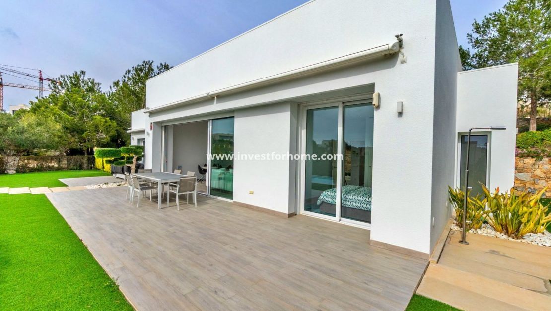 Verkoop - Villa - Orihuela Costa - Las Colinas Golf