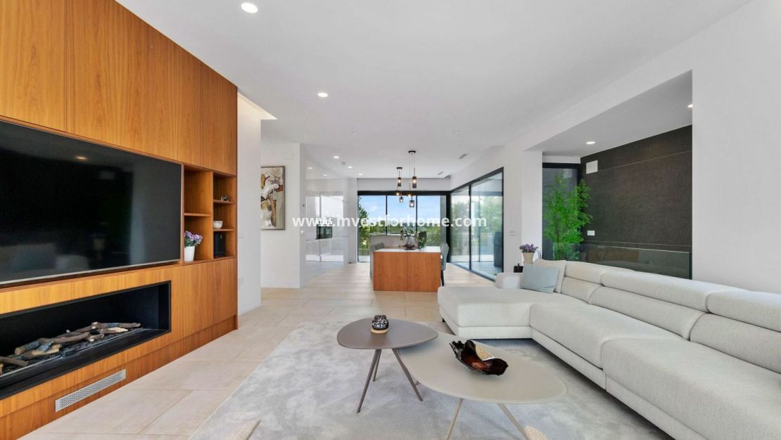 Verkoop - Villa - Orihuela Costa - Las Colinas Golf