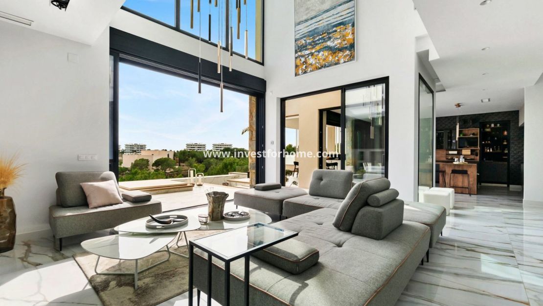 Verkoop - Villa - Orihuela Costa - Las Colinas Golf