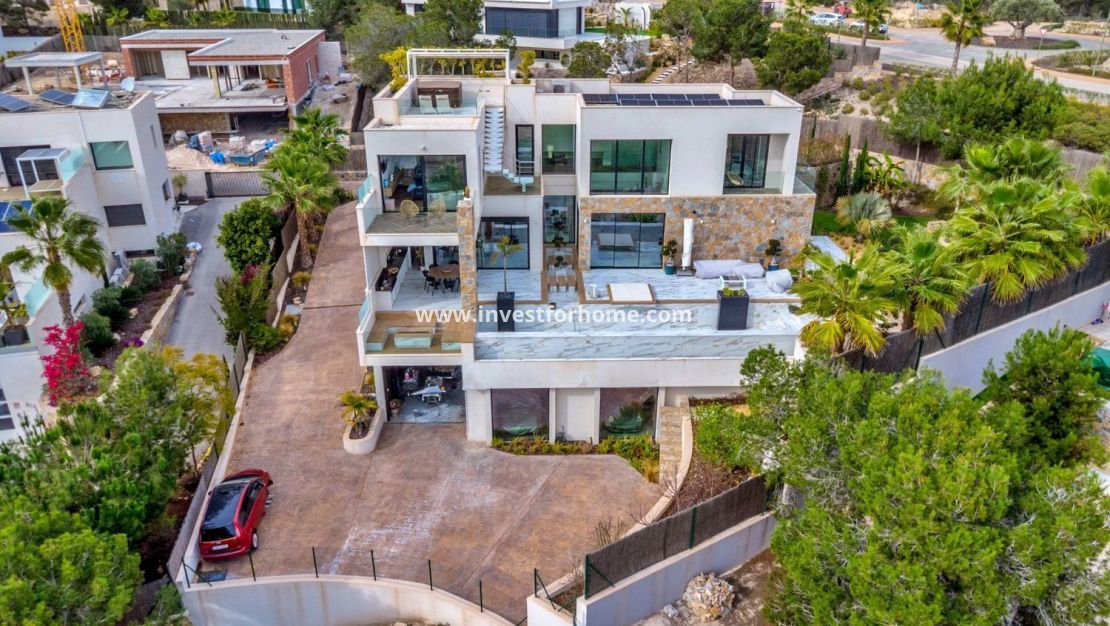 Verkoop - Villa - Orihuela Costa - Las Colinas Golf