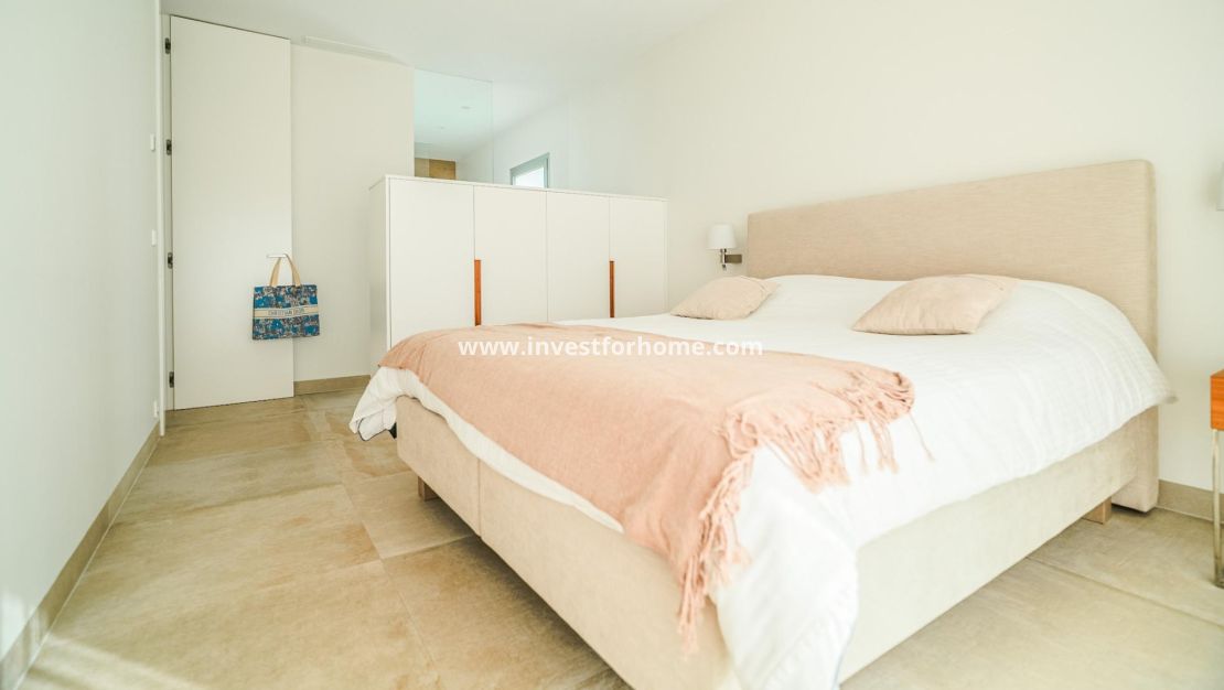 Verkoop - Villa - Orihuela Costa - Las Colinas Golf