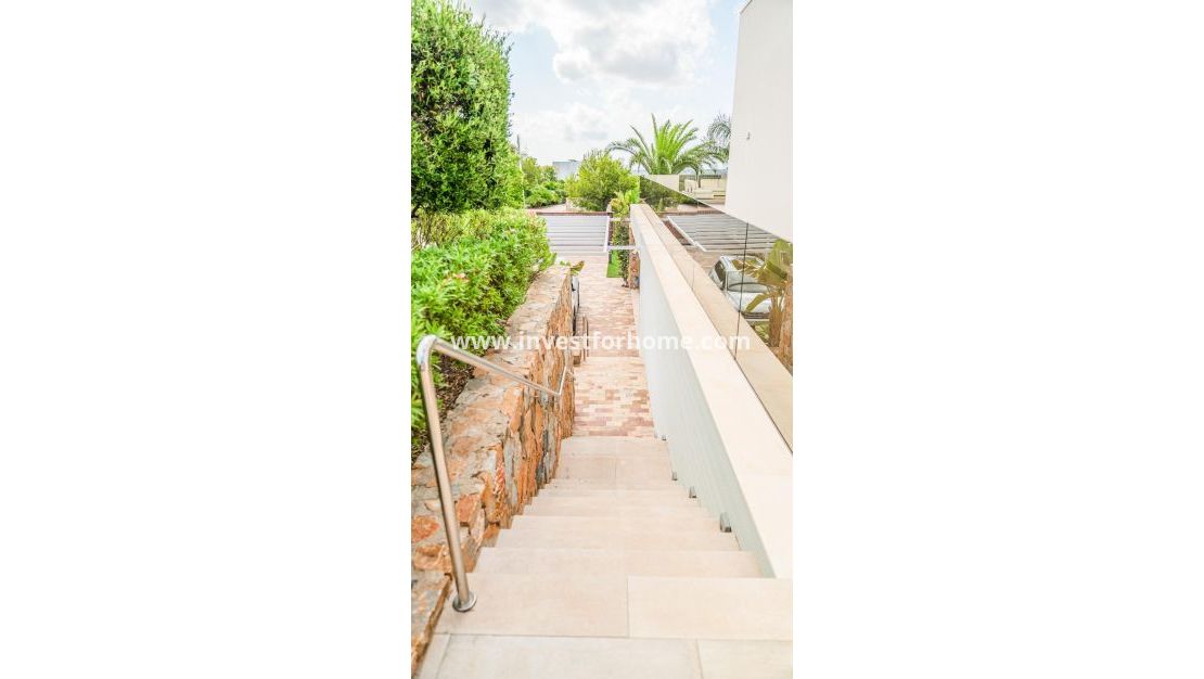 Verkoop - Villa - Orihuela Costa - Las Colinas Golf