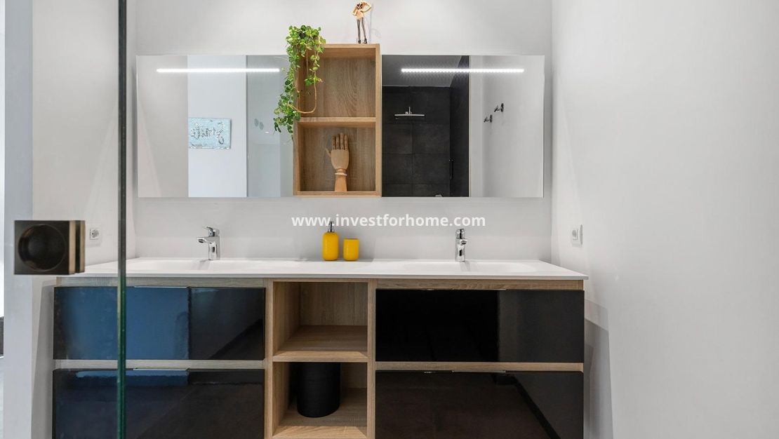 Verkoop - Villa - Orihuela Costa - Las Colinas Golf