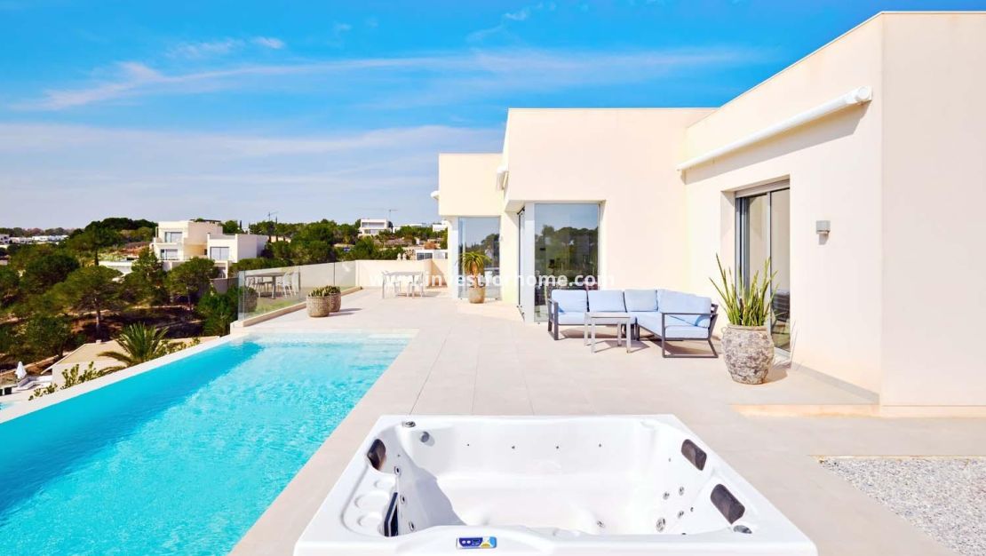 Verkoop - Villa - Orihuela Costa - Las Colinas Golf