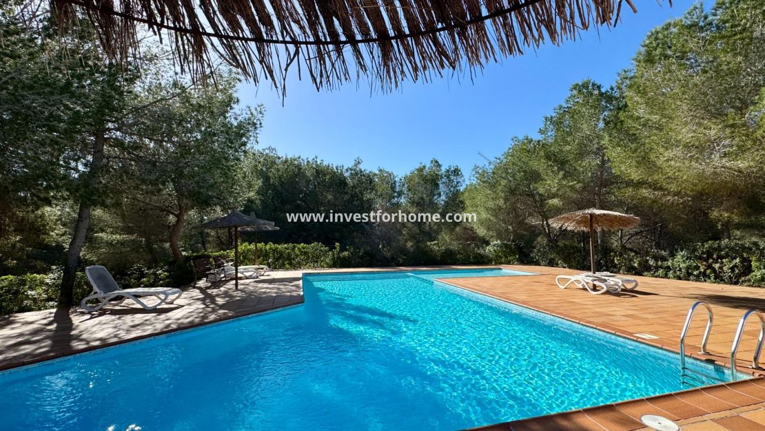 Verkoop - Villa - Orihuela Costa - Las Colinas Golf