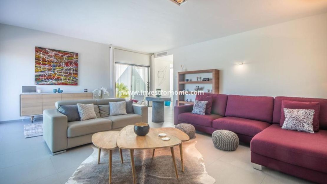 Verkoop - Villa - Orihuela Costa - Las colinas golf