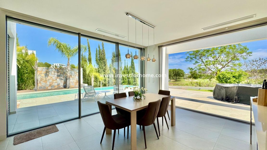 Verkoop - Villa - Orihuela Costa - Las Colinas Golf