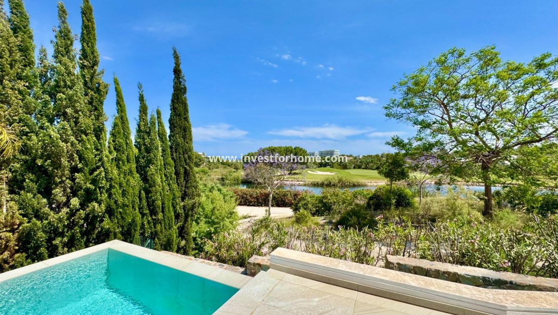 Verkoop - Villa - Orihuela Costa - Las Colinas Golf