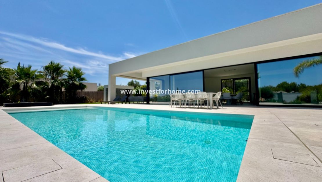 Verkoop - Villa - Orihuela Costa - Las Colinas Golf