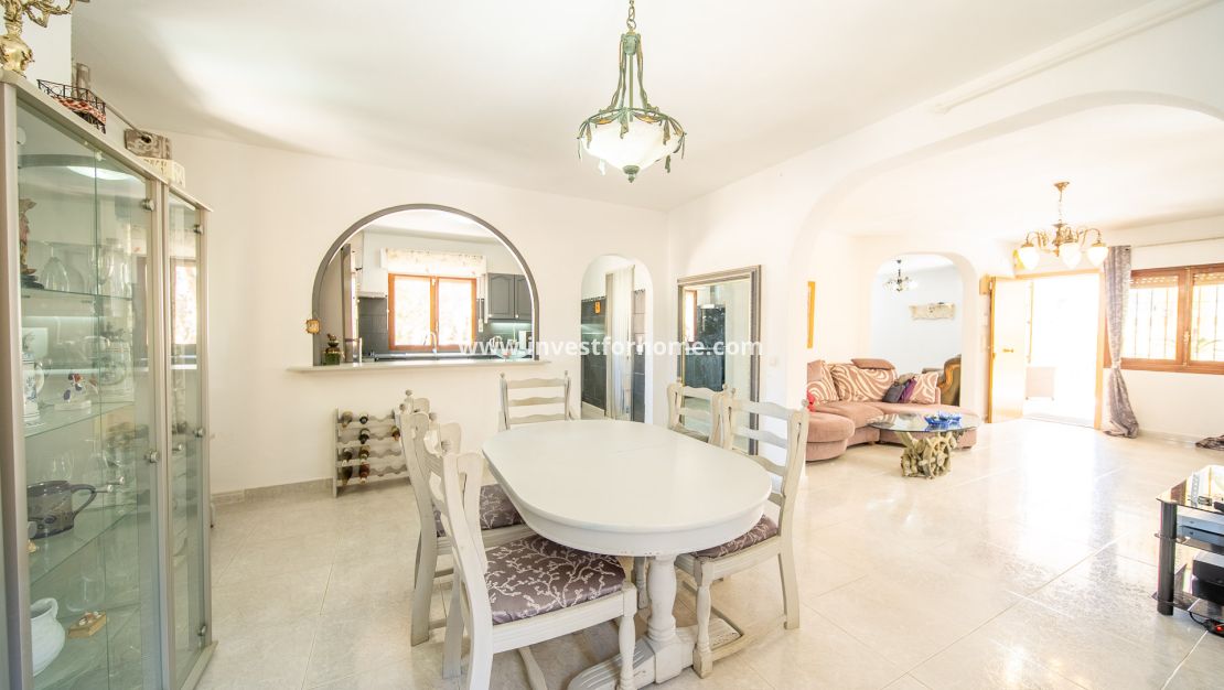 Verkoop - Villa - Orihuela Costa - Las Filipinas