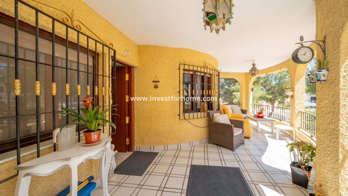 Verkoop - Villa - Orihuela Costa - Las Filipinas