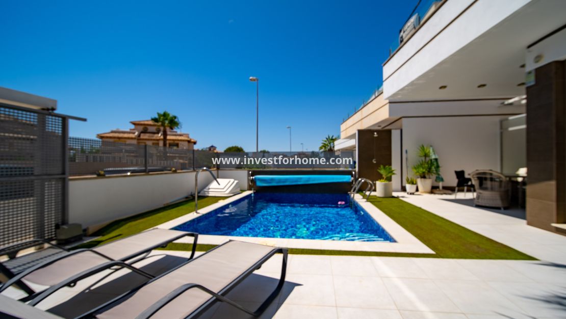 Verkoop - Villa - Orihuela Costa - Lomas De Cabo Roig