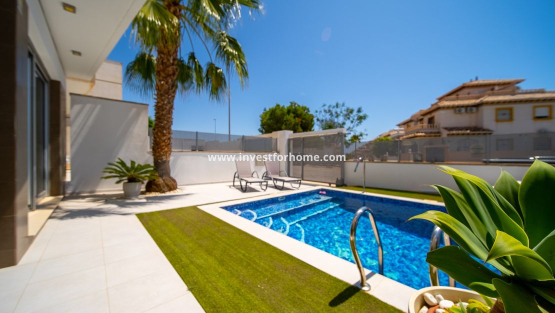 Verkoop - Villa - Orihuela Costa - Lomas De Cabo Roig