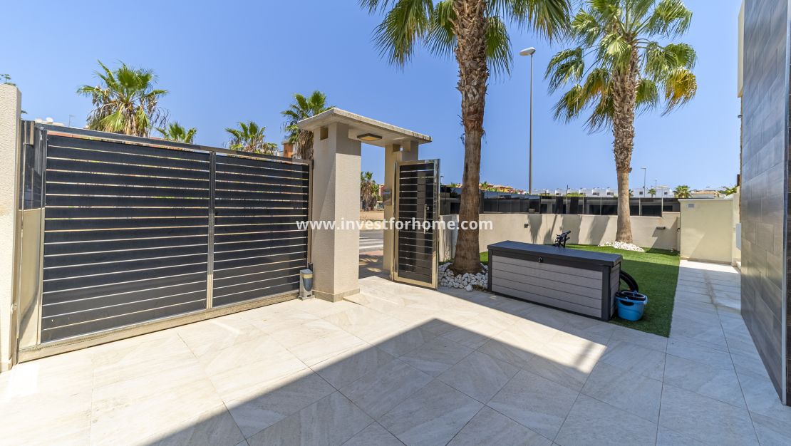 Verkoop - Villa - Orihuela Costa - Lomas De Cabo Roig