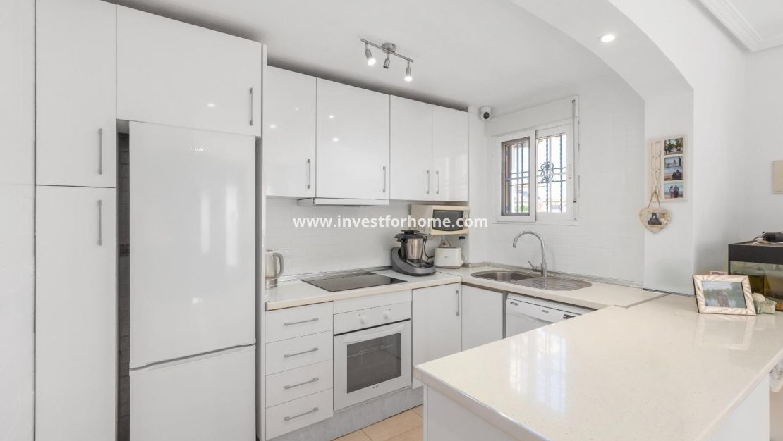 Verkoop - Villa - Orihuela Costa - Lomas de Cabo Roig