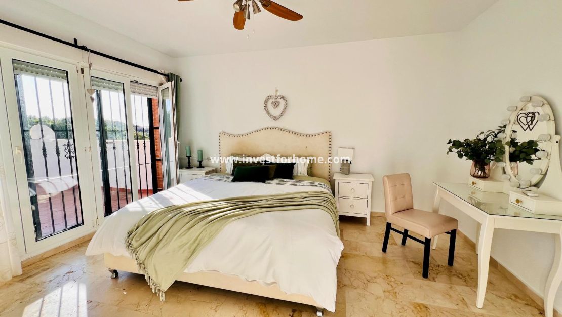 Verkoop - Villa - Orihuela Costa - Lomas De Campoamor Golf