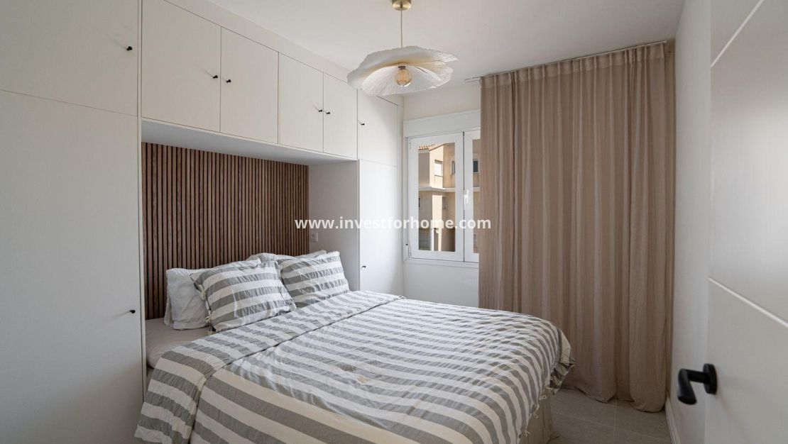 Verkoop - Villa - Orihuela Costa - Los Almendros-la Florida