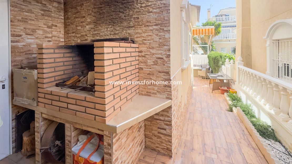 Verkoop - Villa - Orihuela Costa - Los Almendros-la Florida