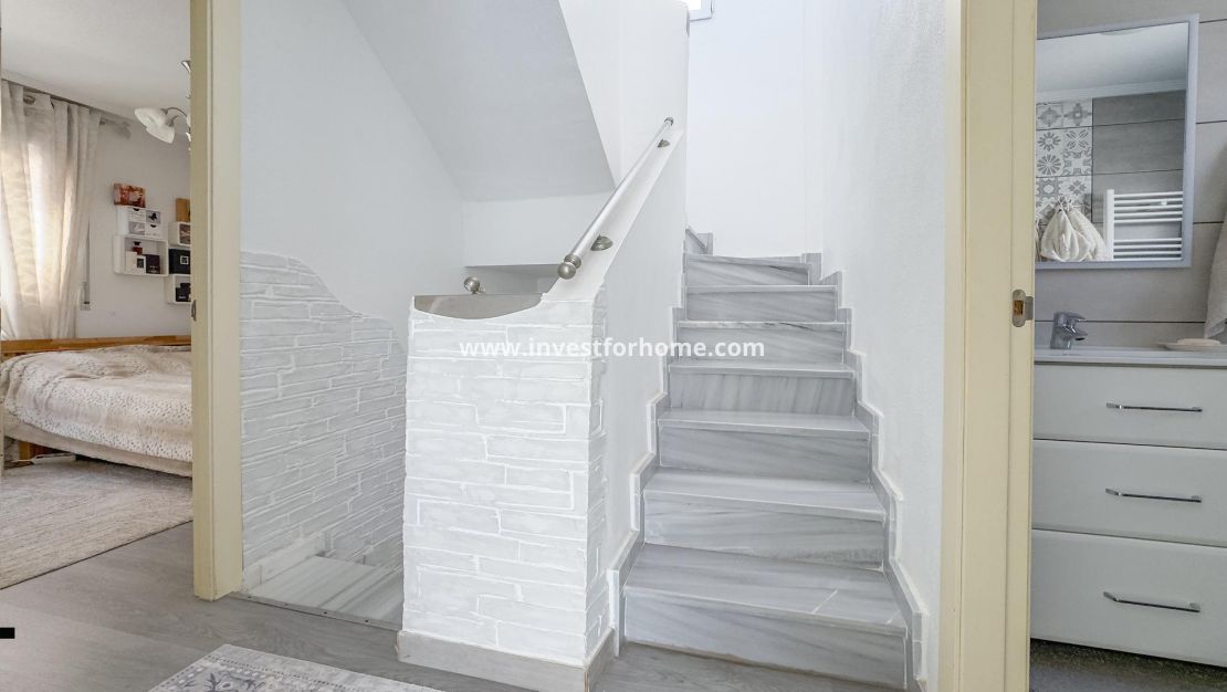 Verkoop - Villa - Orihuela Costa - Los Almendros-la Florida