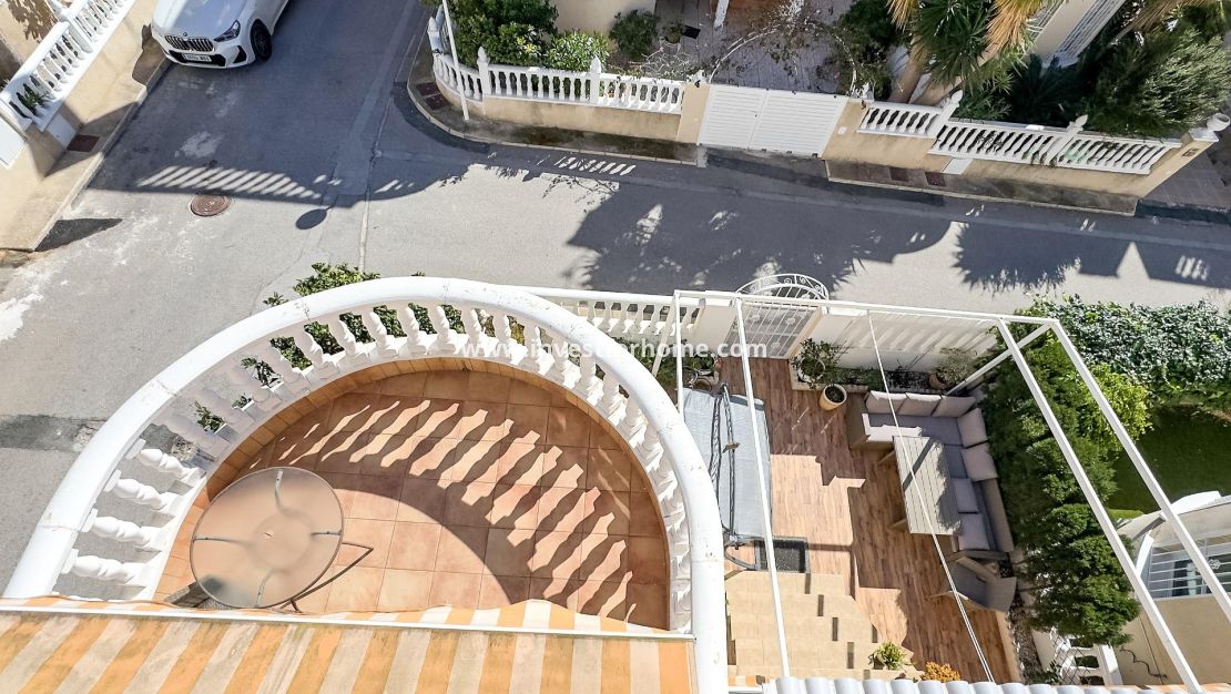 Verkoop - Villa - Orihuela Costa - Los Almendros-la Florida