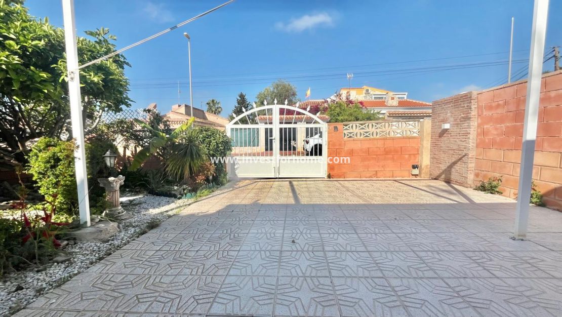 Verkoop - Villa - Orihuela Costa - Los Almendros-la Florida