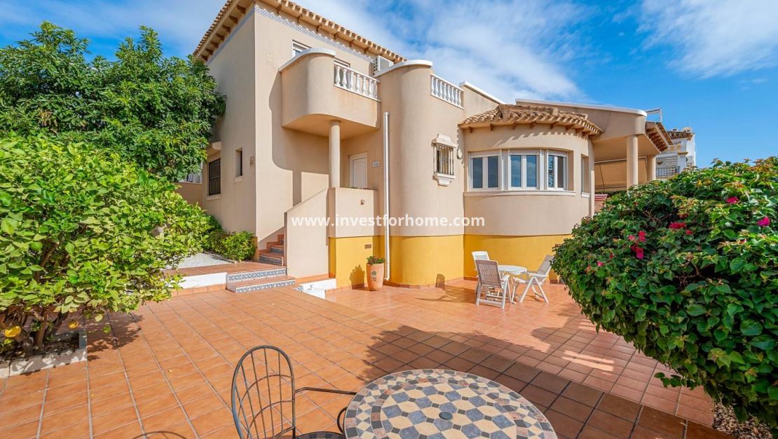 Verkoop - Villa - Orihuela Costa - Los Dolses