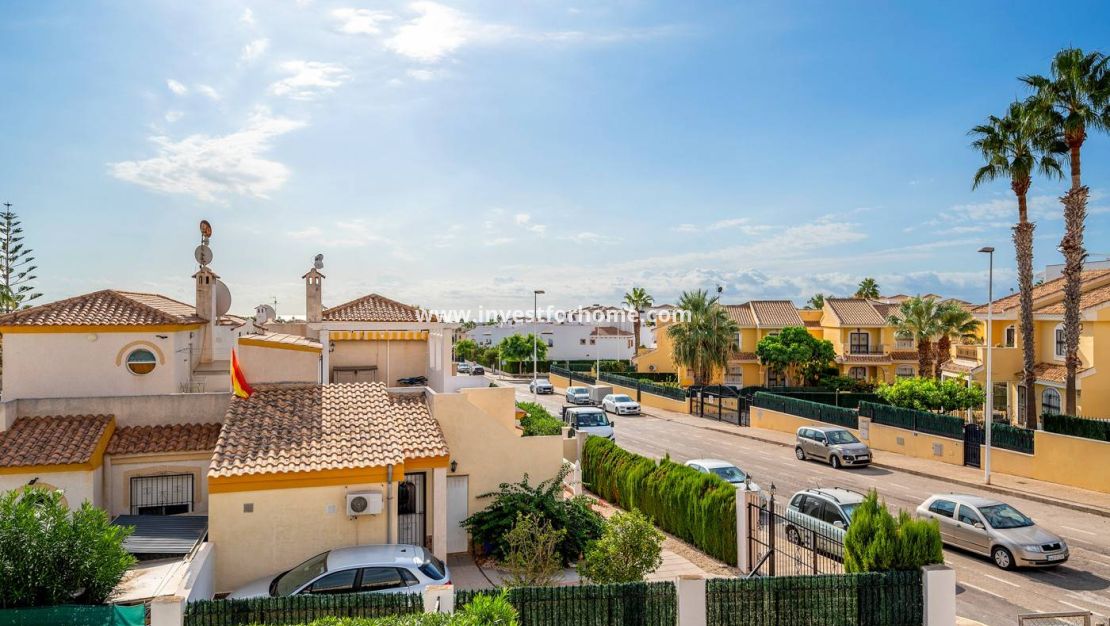 Verkoop - Villa - Orihuela Costa - Los Dolses