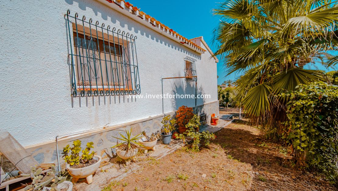 Verkoop - Villa - Orihuela Costa - Playa Flamenca