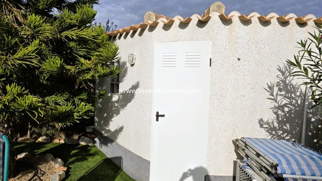 Verkoop - Villa - Orihuela Costa - Playa Flamenca